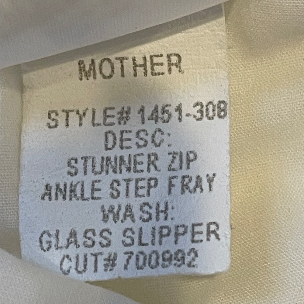 Mother Stunner Zip Ankle Step Fray Jeans Glass Slipper Wash Size 28 NWT White - Picture 7 of 10
